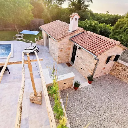 Villa Casa Nuoneti Žminj Esterno foto