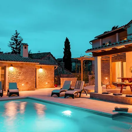 Villa Casa Nuoneti Žminj Esterno foto